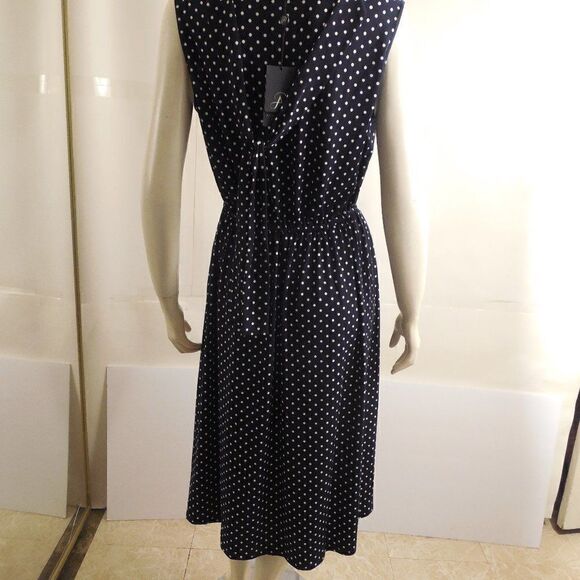 582712.....ADRIANNA PAPELL Printed Tie Neck Sleeveless Dress - Picture 3 of 6